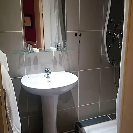 L'ecailler Hotel Ouistreham