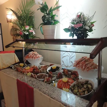 L'ecailler Hotel 2*
