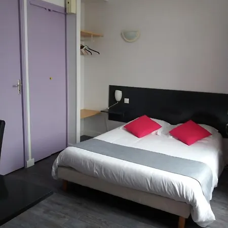 L'ecailler Hotel 2*