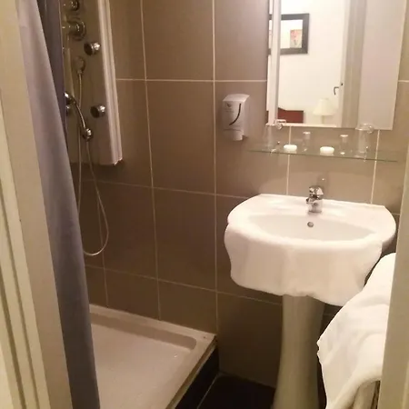 Hotell L'ecailler Ouistreham