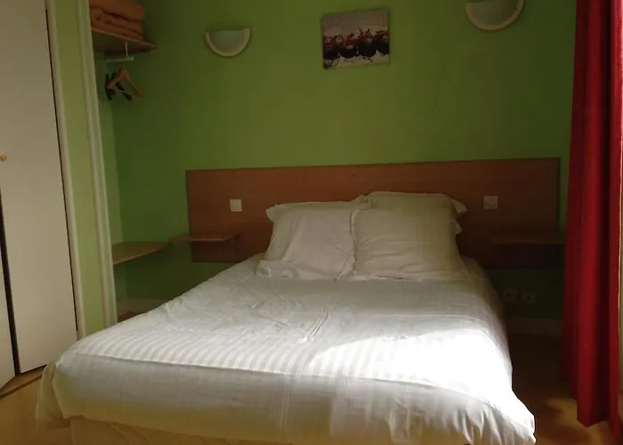 فندق L'ecailler 3*